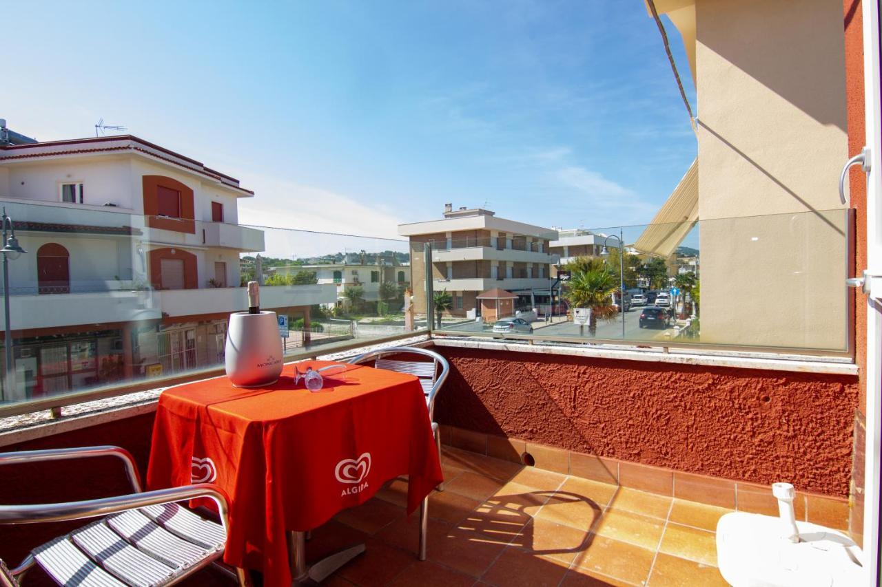 Casa Vacanze Gigli Numana Buitenkant foto