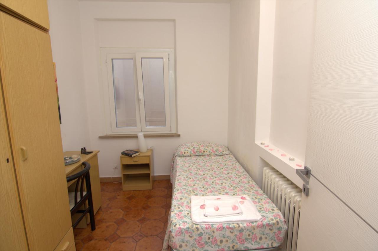 Casa Vacanze Gigli Numana Buitenkant foto